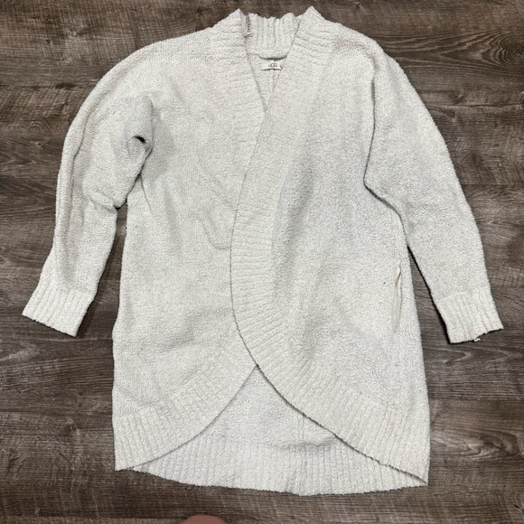 UGG White Open Front Cardigan Size Medium - Picture 1 of 7